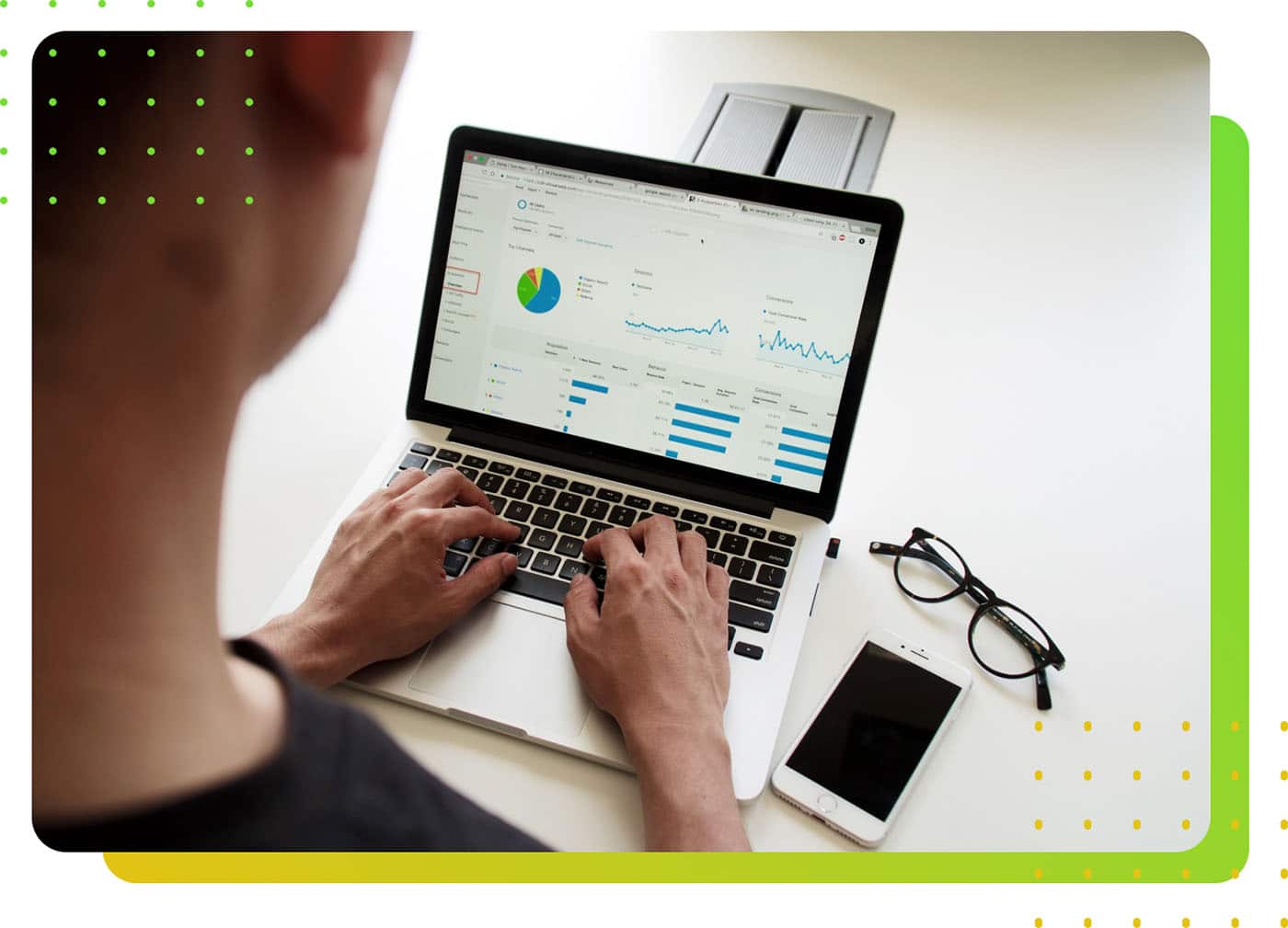 Someone pressing a laptop